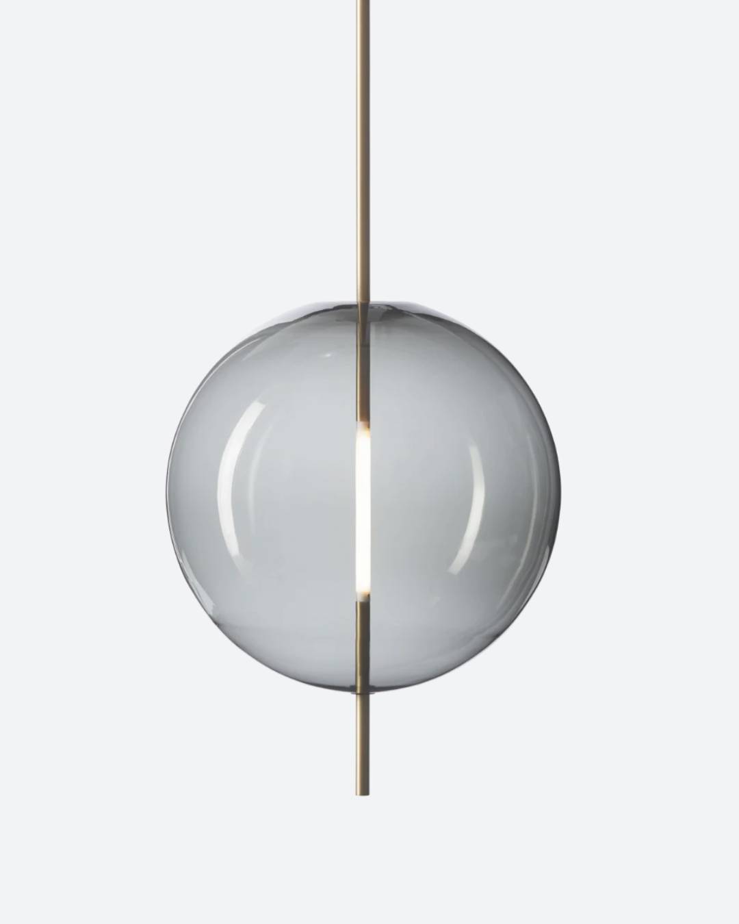 Burbulo formos pakabinamas šviestuvas su dūminto stiklo gaubtu