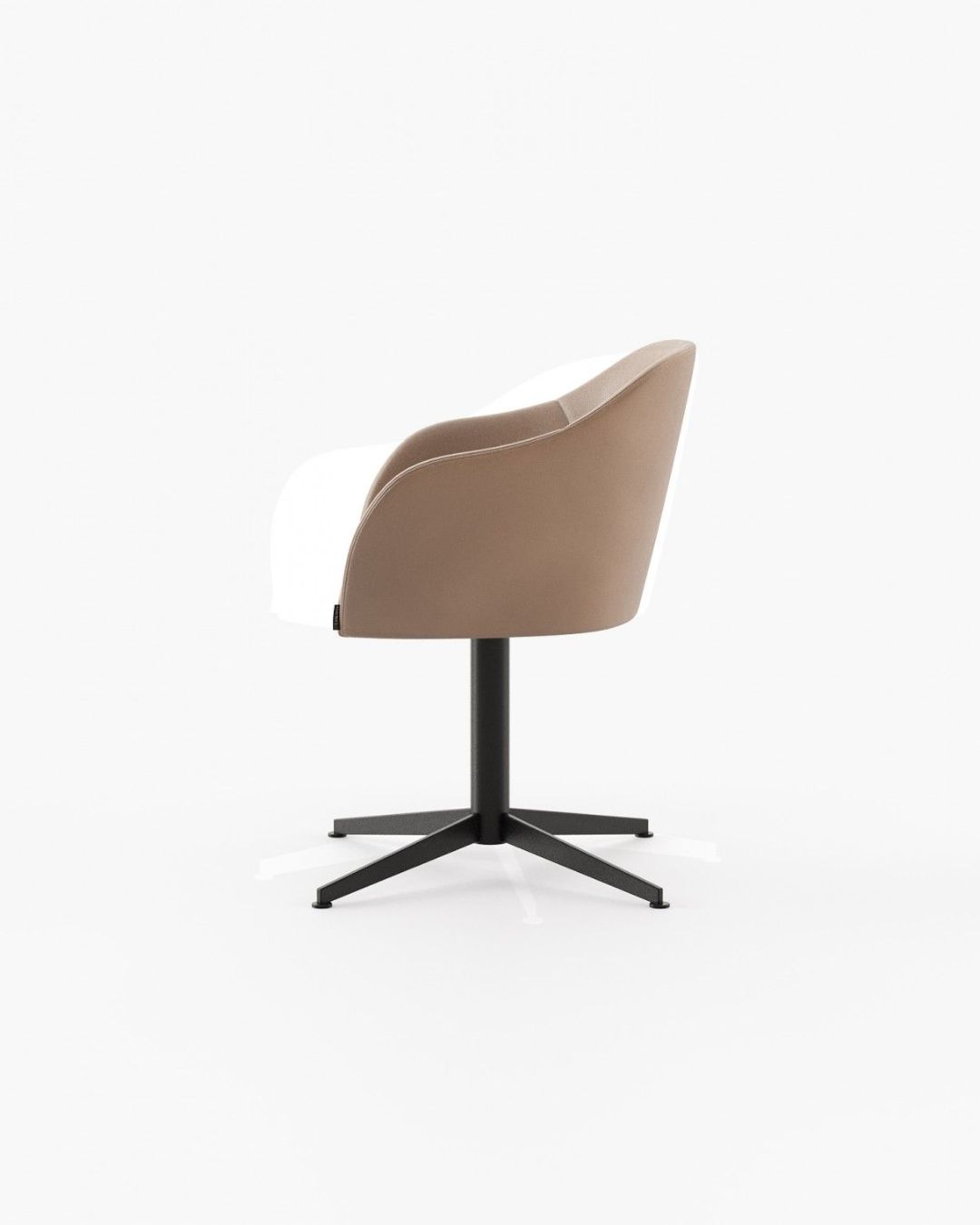 Moderni darbo kėdė su žema, šiek tiek išlenkta nugarėle ir porankiais, aptraukta šviesiai rudos spalvos oda. Kėdė stovi ant juodo, metalinio, kryžminio pagrindo su keturiomis kojelėmis.