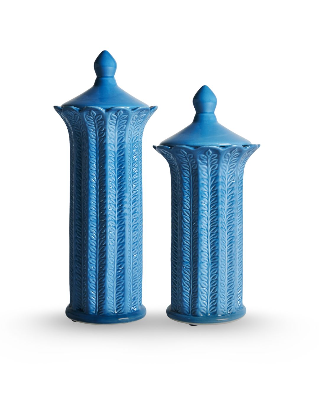 Dvi aukštos keramikinės vazos, mėlynos spalvos