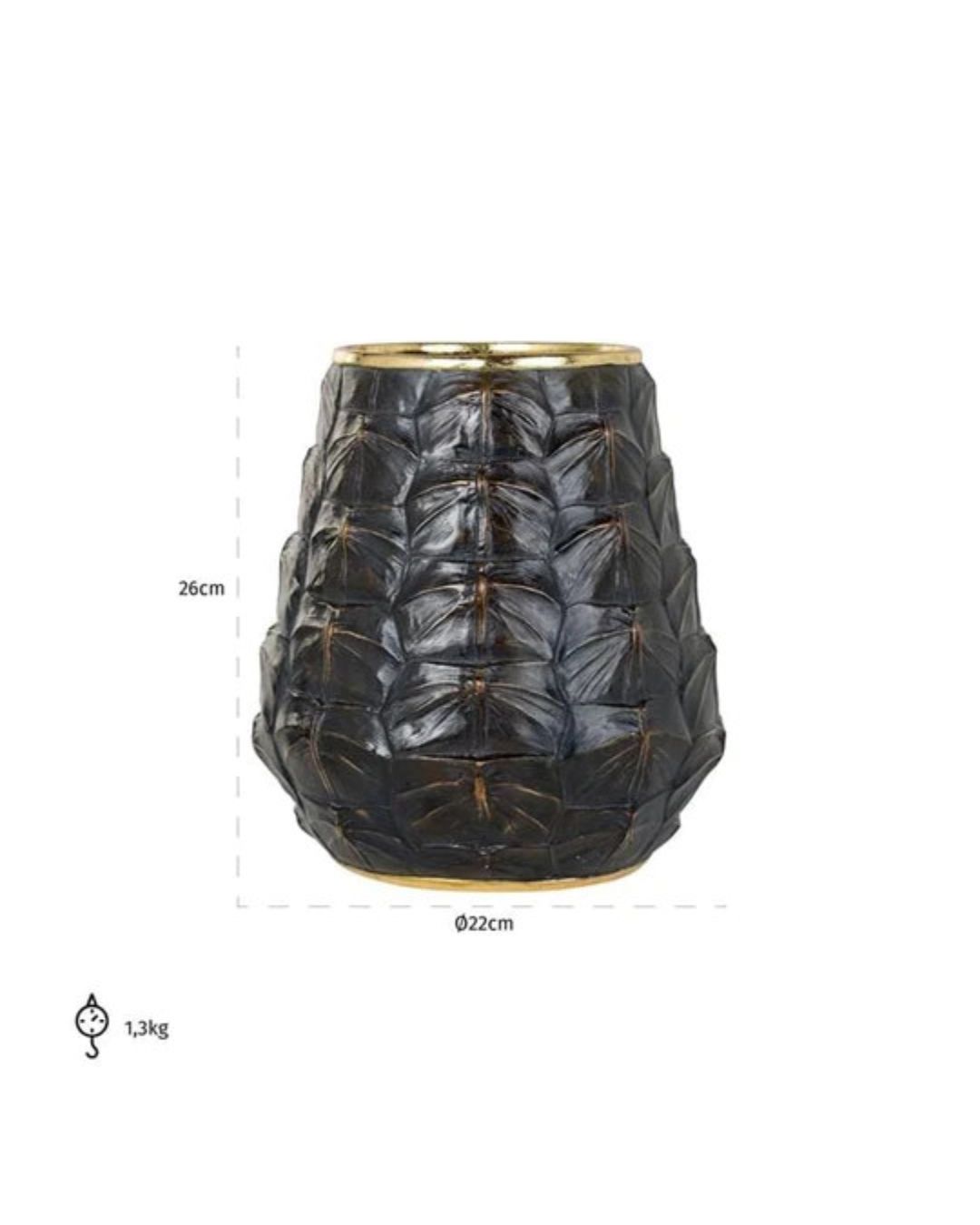 Pitono odos imitacijos vaza.