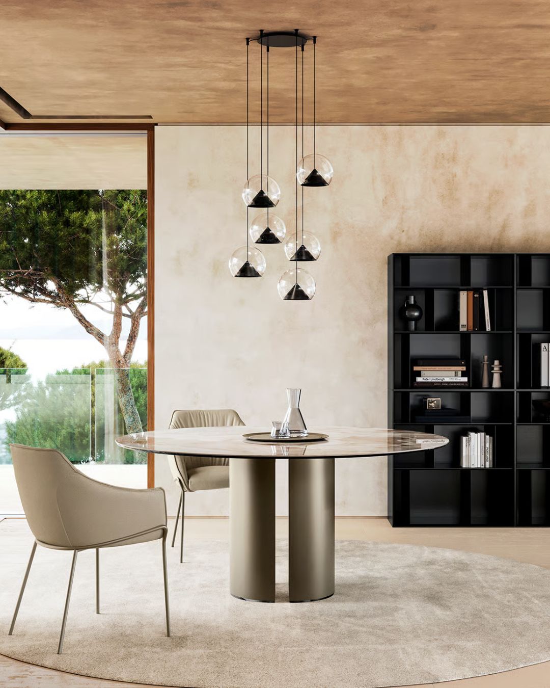 Juodos spalvos lašelio formos pakabinami šviestuvai Cherry iš Eforma