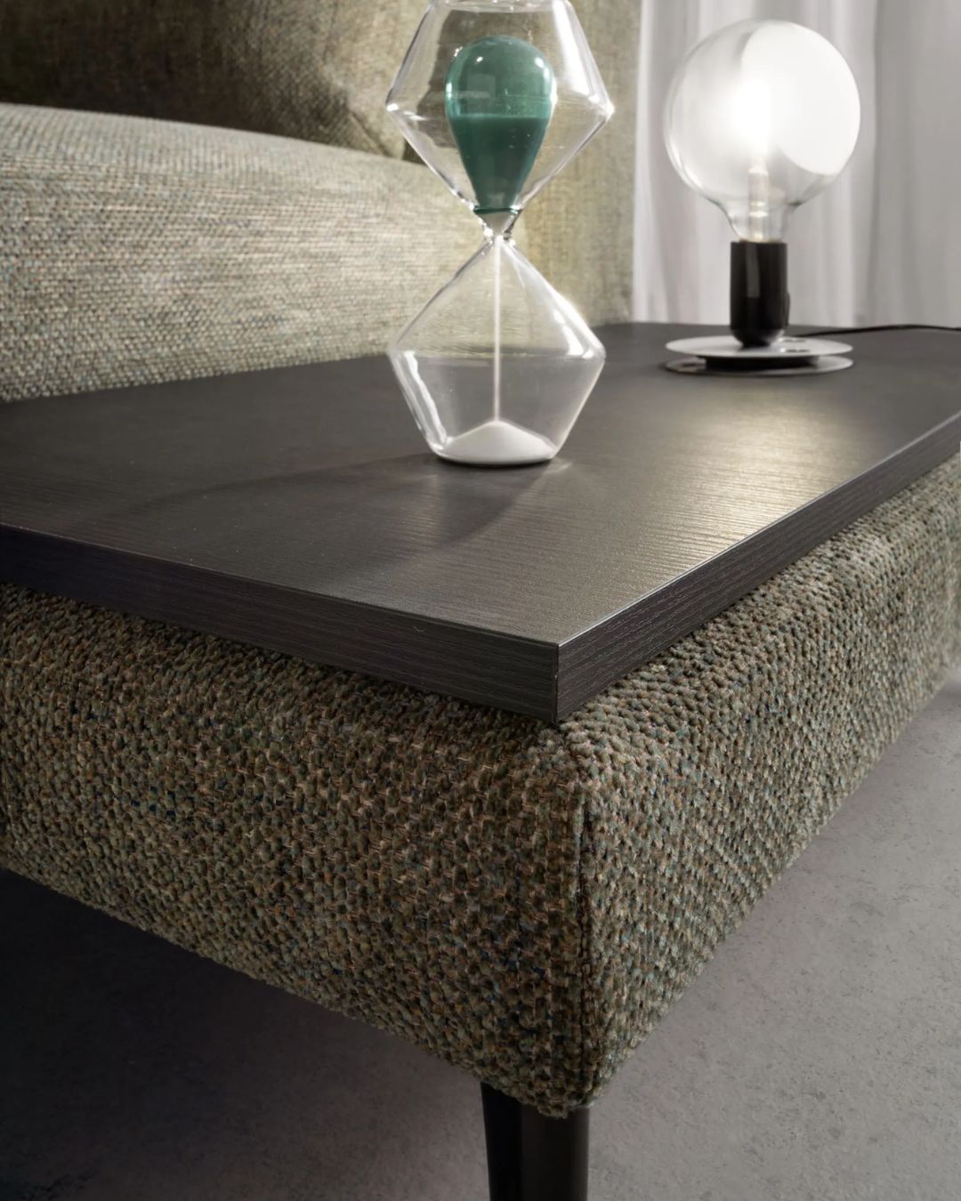 Tamsiai žalios spalvos dvivietė sofa iš Samoa Divani