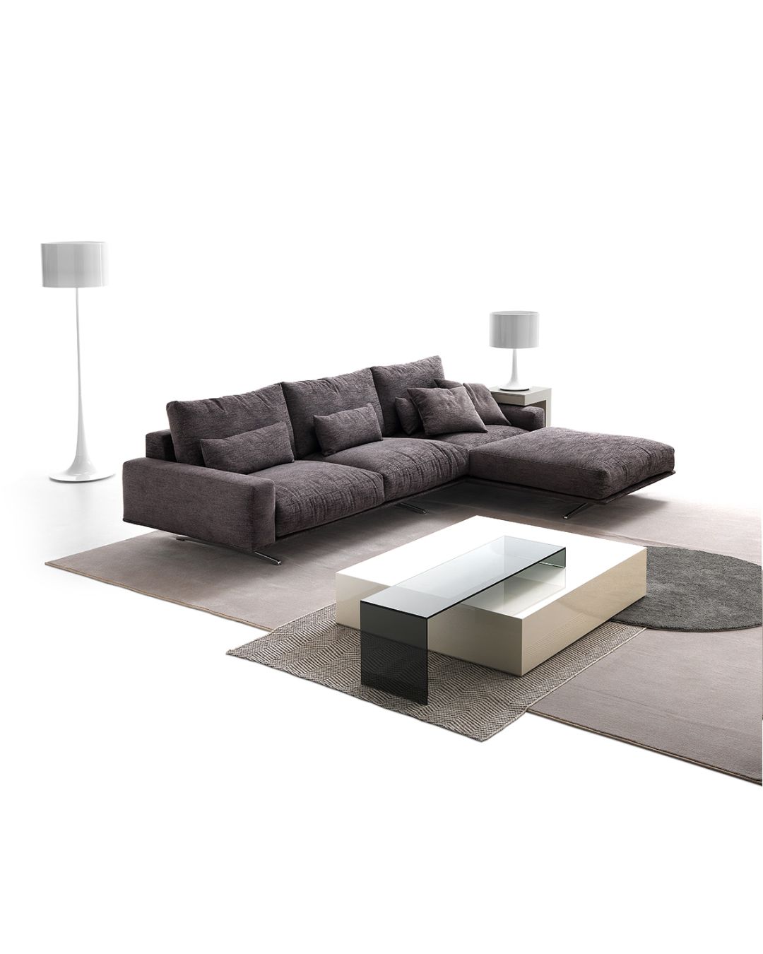 Modernaus dizaino dvivietė sofa, aptraukta tamsiai pilku audiniu