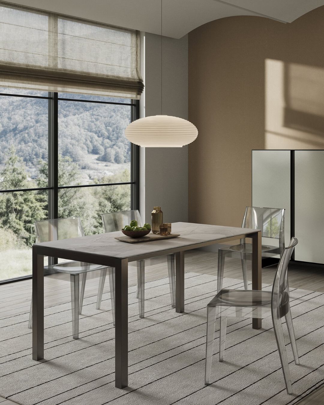 Minimalistinio dizaino stačiakampio formos "Lorient" pietų stalas plonomis metalinėmis kojelėmis ir keramikiniu stalviršiu