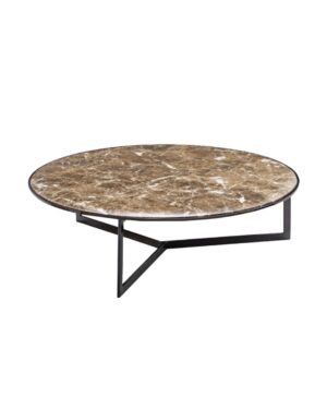 Didelis, apvalus kavos staliukas su metalinėmis kojelėmis ir rudo marmuro stalviršiu. Nuotrauka baltame fone.