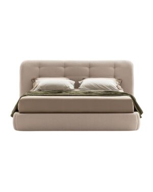 Rubicon High miegamojo lova su rusvos spalvos audiniu. Nuotrauka baltame fone.