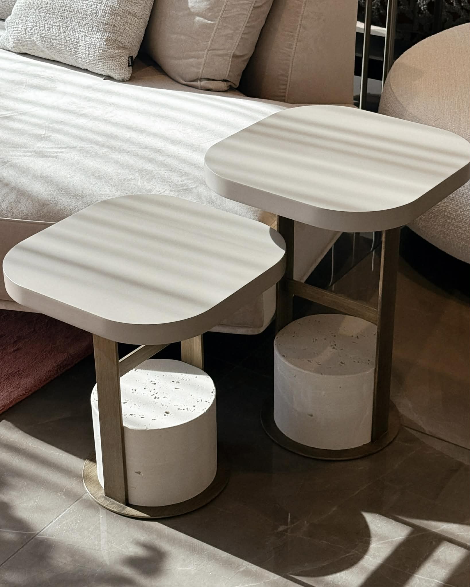 ALLEGRO SIDE TABLE - Image 5
